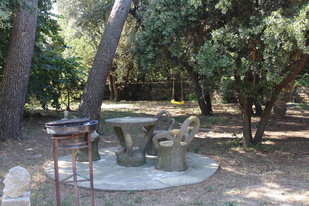 Le Mas De Lucien Entre Arles, Nimes, Avignon. 博凯尔 外观 照片